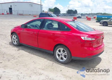 2013 Ford Focus Se z USA, uszkodzony, nr VIN 1FADP3F21DL266919